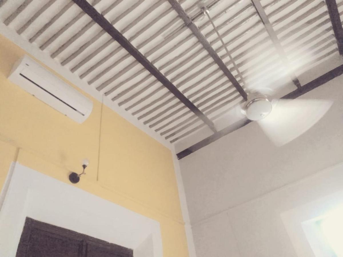 ميريدا Hostal La 59 المظهر الخارجي الصورة